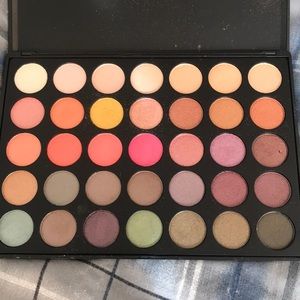 35E Morphe Palette